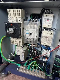 Rigaku SmartLab 9 kW – Röntgendiffraktometer (XRD), Drehanode + CBO – Bild 11